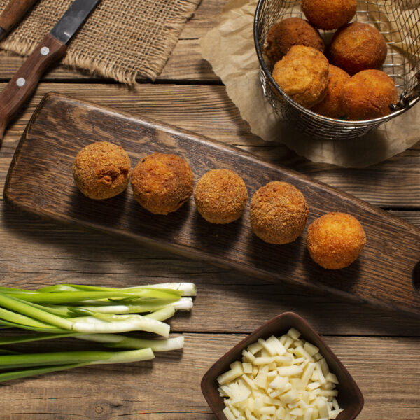 Sūrio rutuliukai su jelapenais