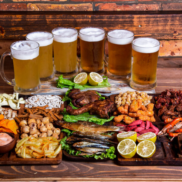 Karštas rinkinys prie alaus